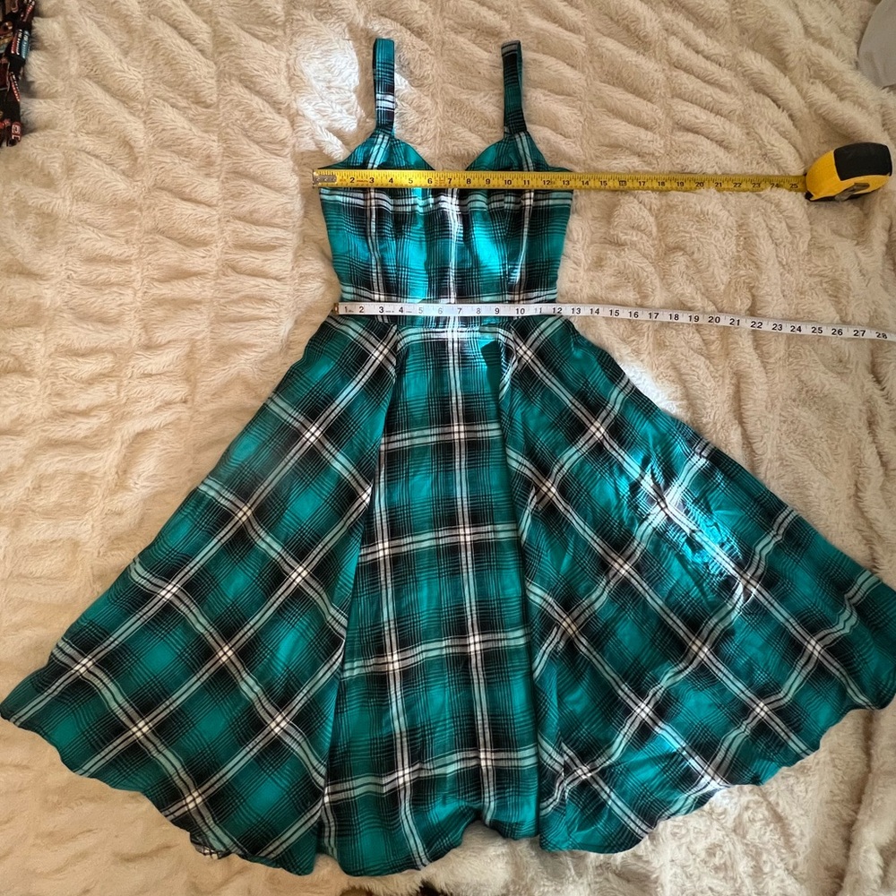 NWT Bernie Dexter Vera Dress